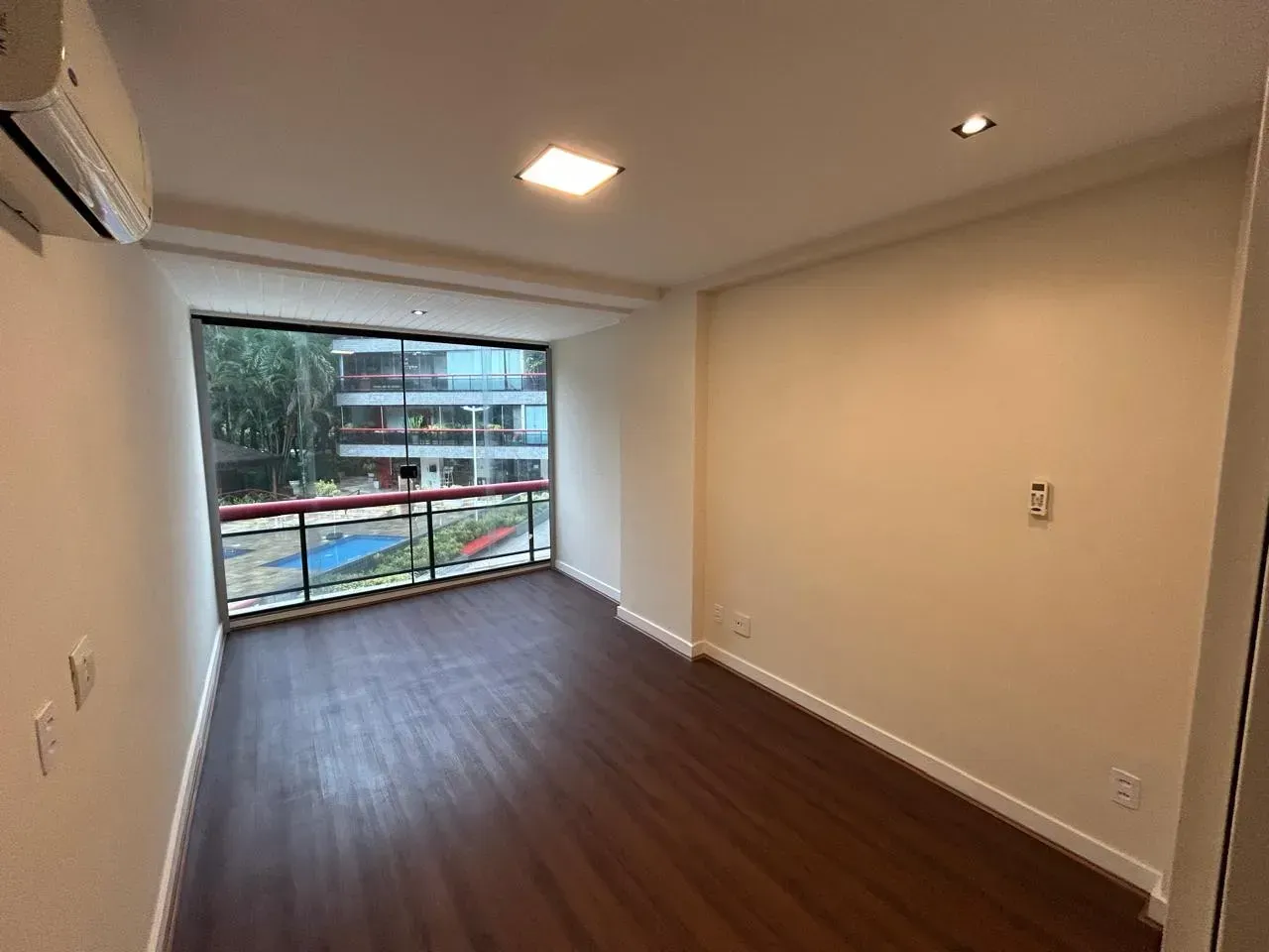 Apartment for rent with 4 bedrooms and 4 bathrooms — photo 7