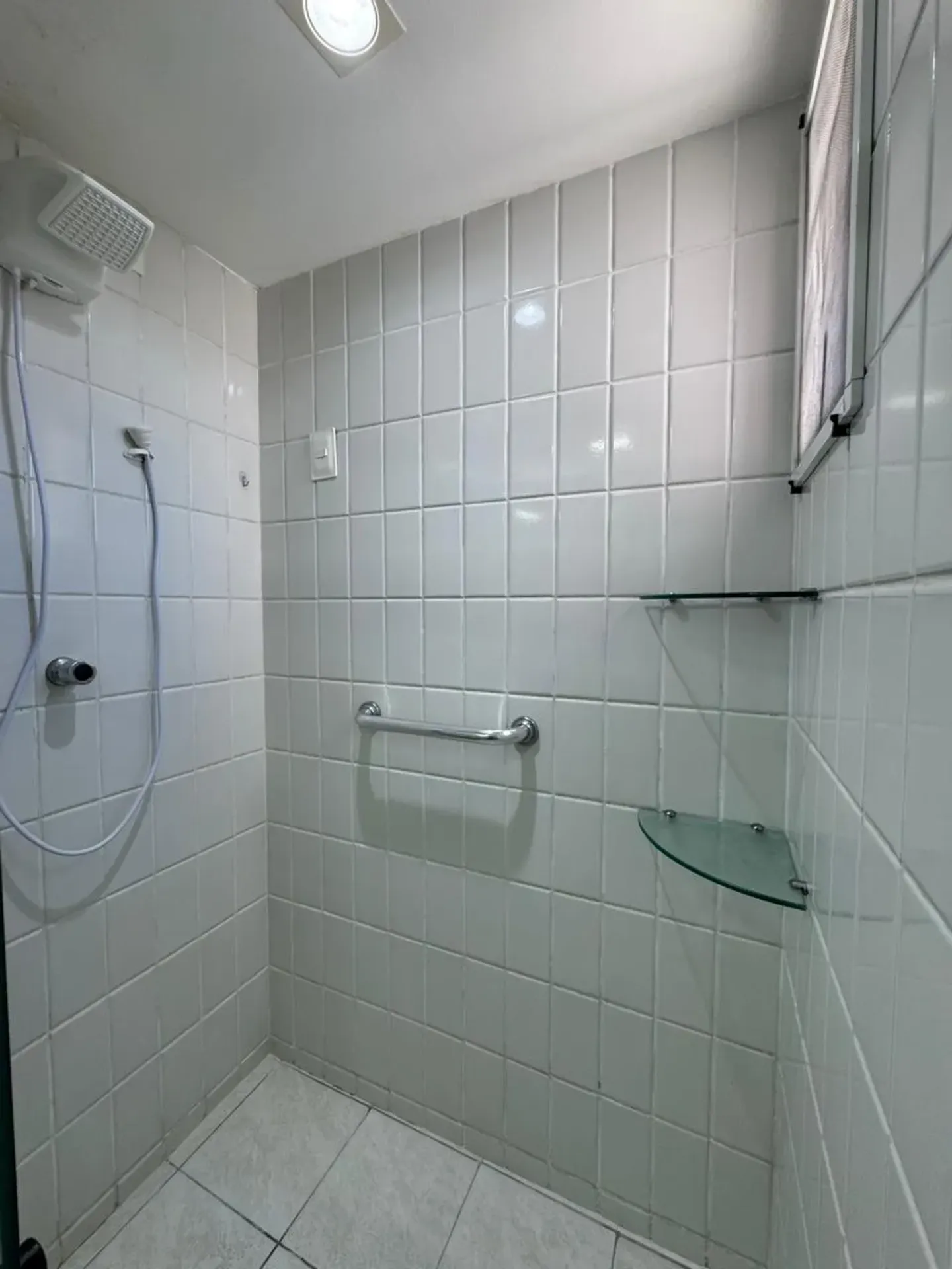 127 m² apartment with a separate kitchen and 3 bedrooms — photo 11