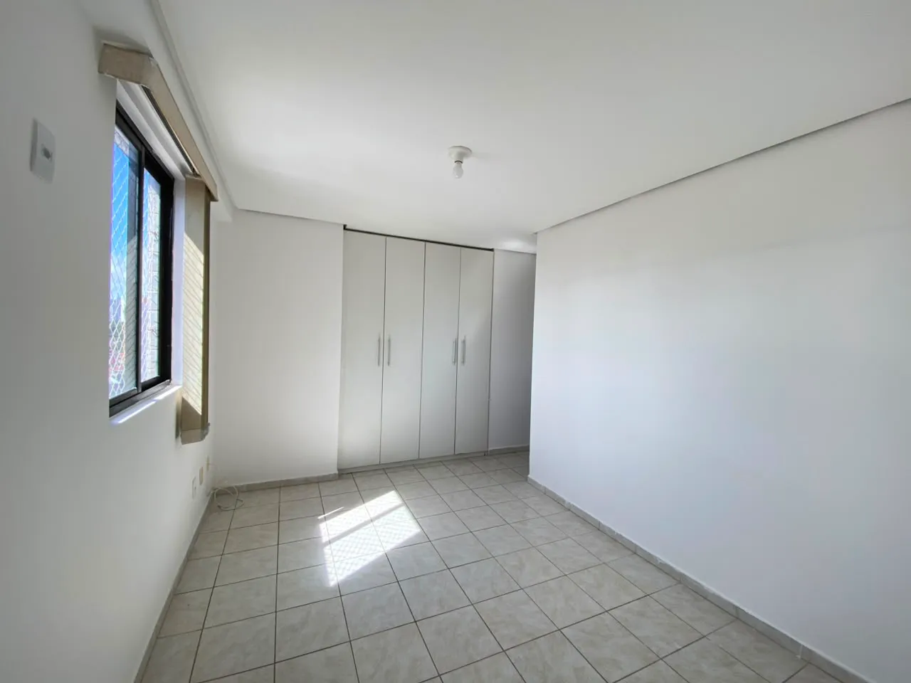 Квартира з 3 спальнями 86 м² із люкс-ванною та 2 паркомісцями — photo 9