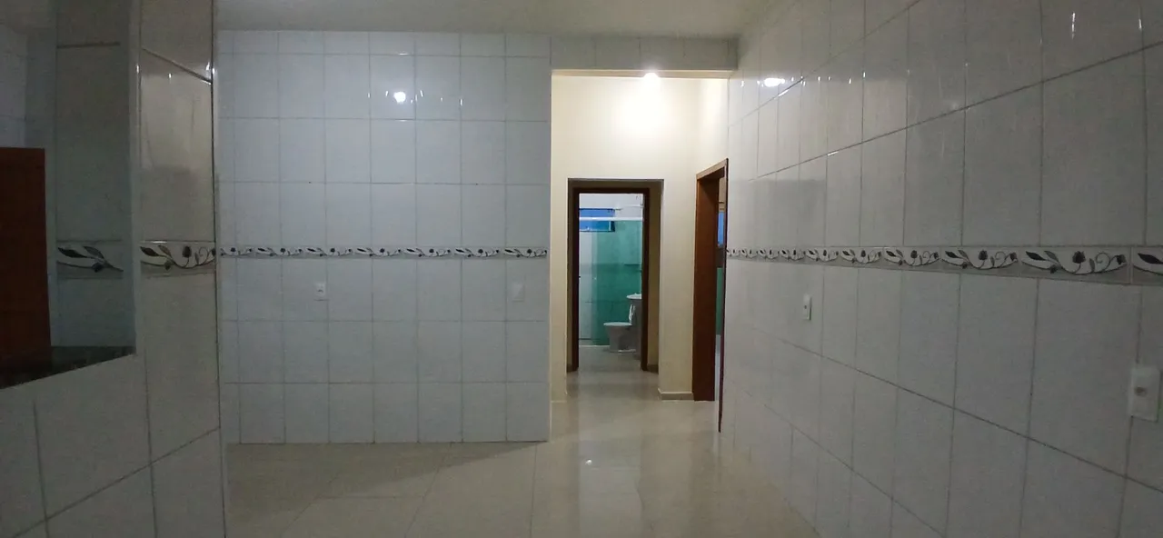 375 m² house with a dishwasher and a water view — photo 11
