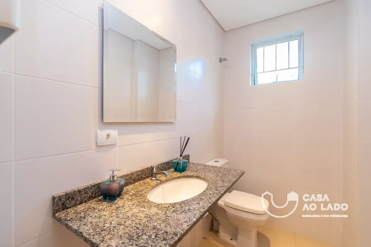 Furnished 1-bedroom apartment with integrated kitchen — photo 22