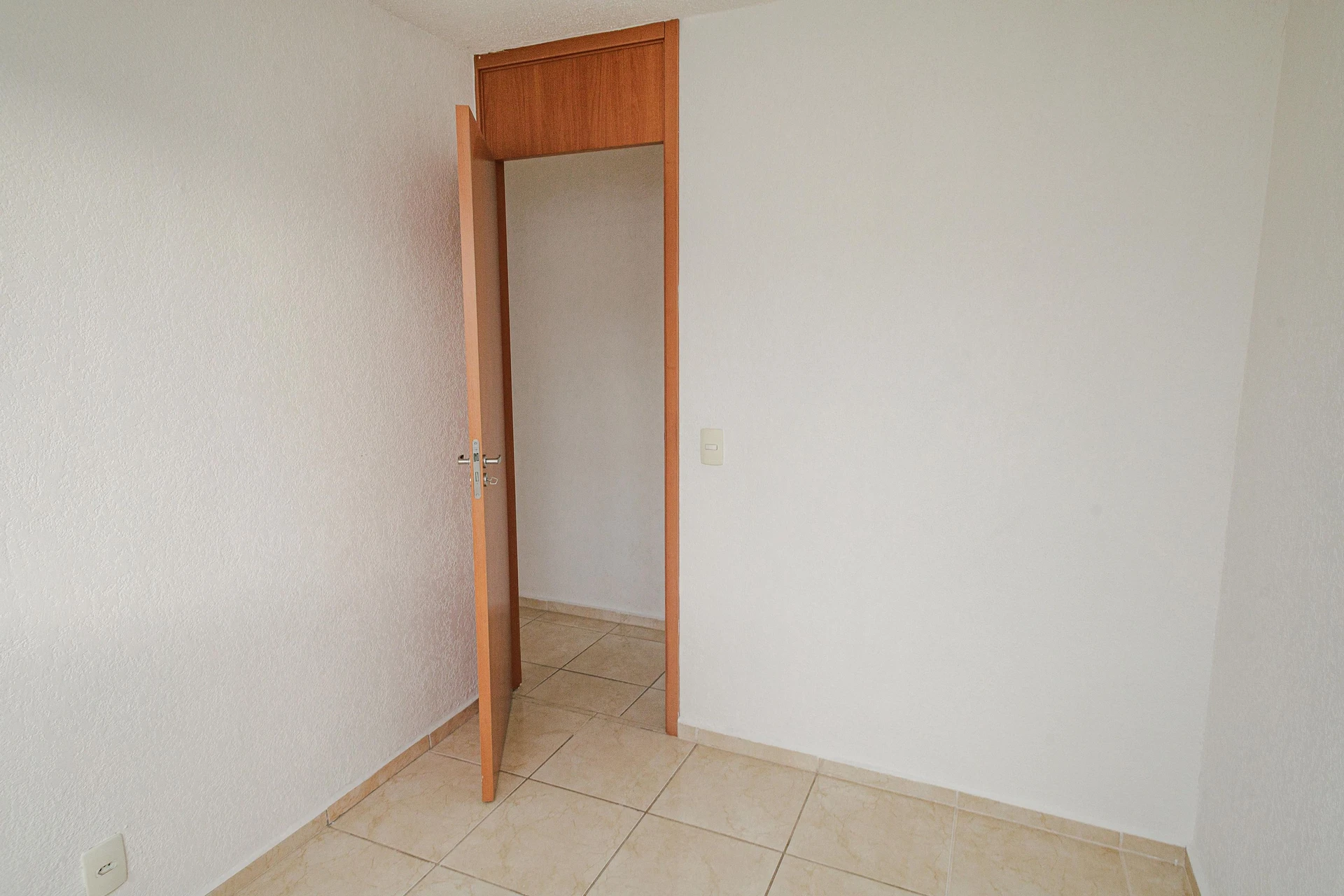 Оренда квартири з 2 спальнями та 1 ванною — photo 15