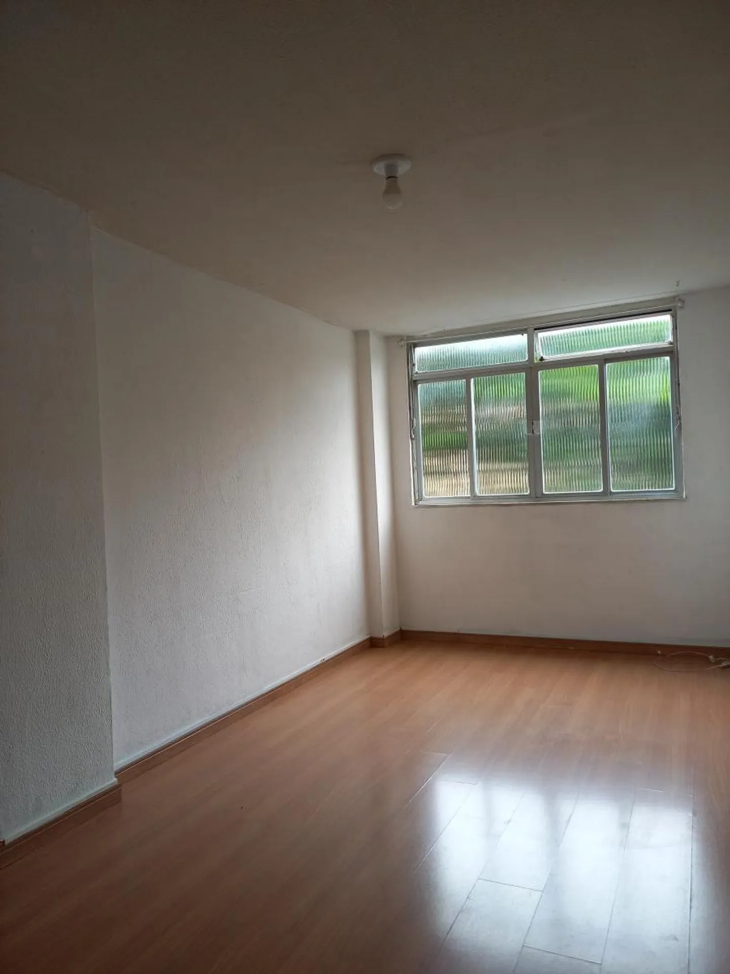 2-bedroom apartment with enclosed kitchen and 1 parking spot — photo 45