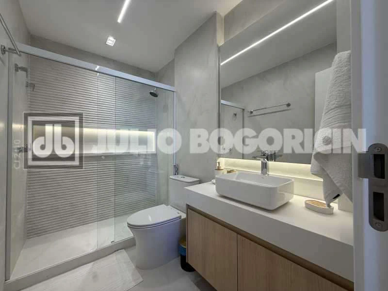 Furnished 2-bedroom apartment with an en-suite — photo 7