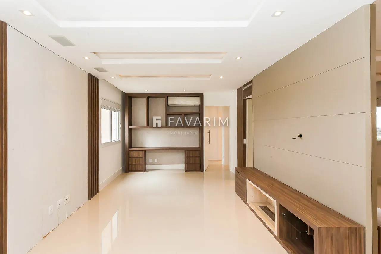 3-bedroom apartment with 2 parking spaces 195 m² — photo 11
