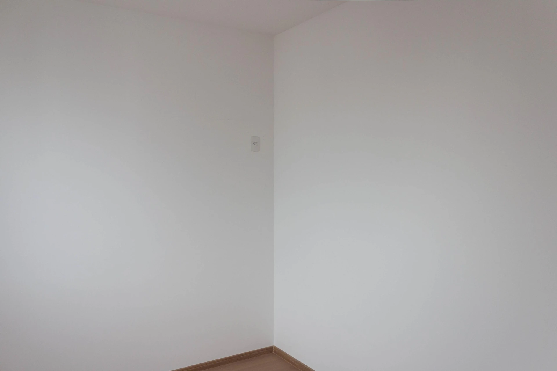 Деревянный пол или ламинат и 2 спальни: квартира 44 м² — photo 30