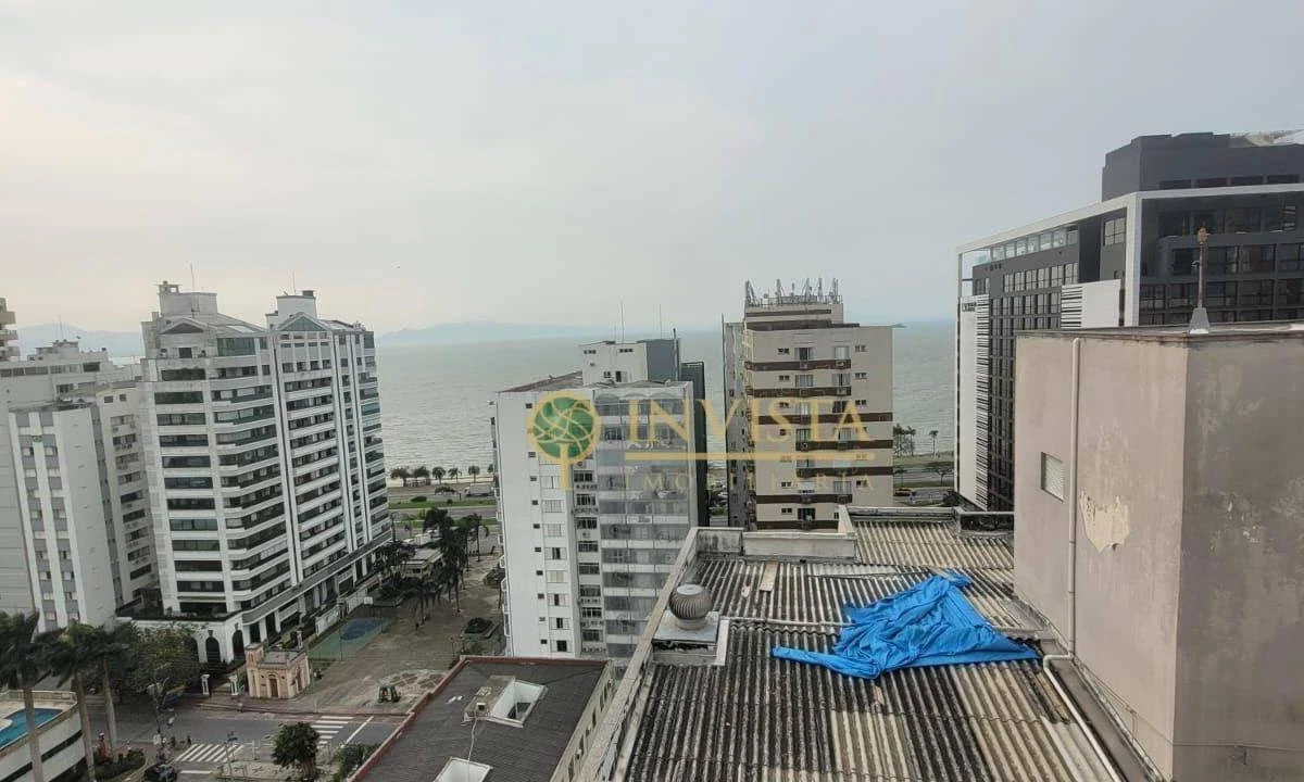 Apartamento semimobiliado com 4 quartos e 327 m² — photo 27