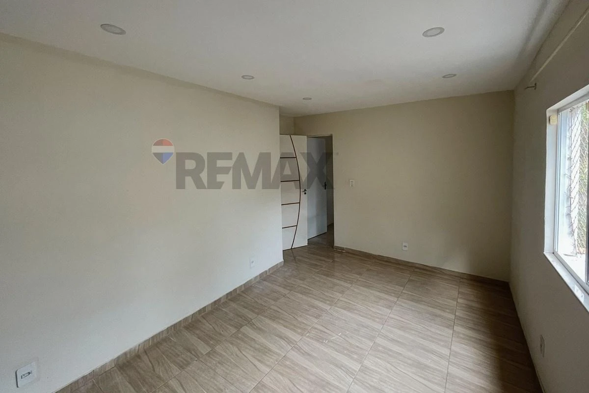 Гардеробна та 4 спальні: будинок 166 м² — photo 12
