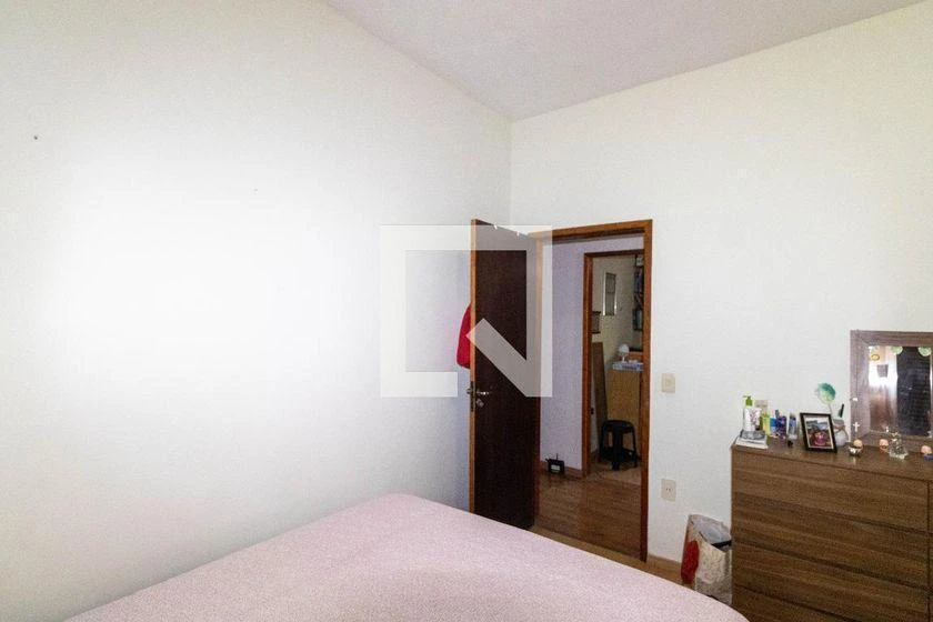 Furnished house with 4 bedrooms and 290 m² — photo 24