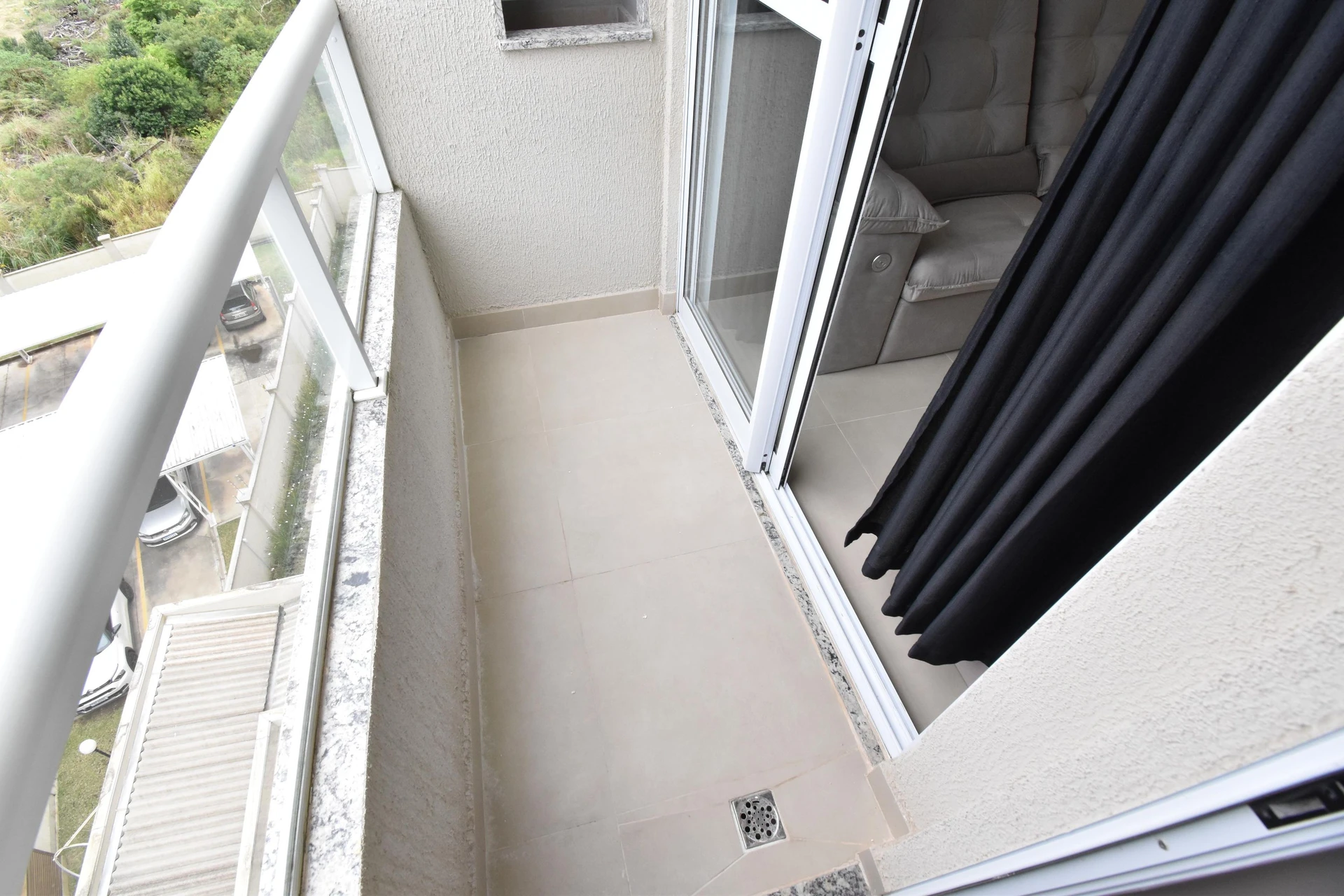 2-bedroom apartment with a home office in Curitiba — photo 39