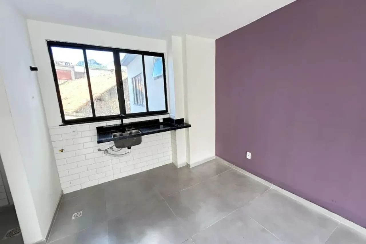 2-bedroom apartment with an open-plan kitchen — photo 18