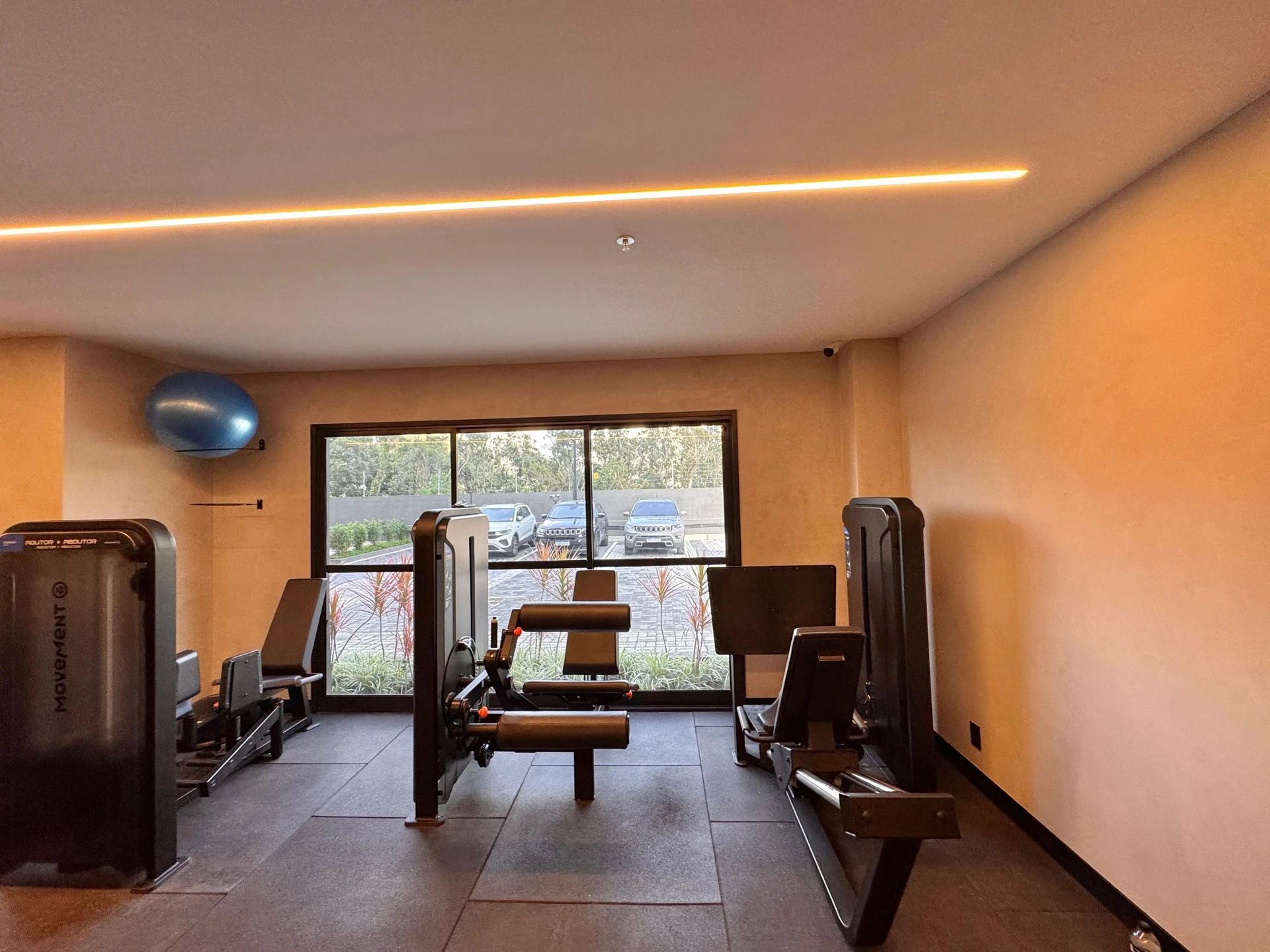 Apartamento amueblado de 3 dormitorios con balcón — photo 49