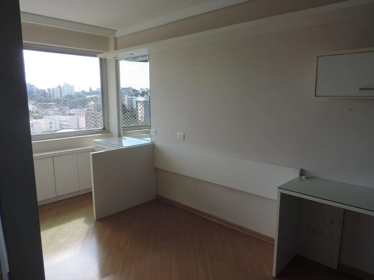312 m² apartment with an open-plan kitchen — photo 24