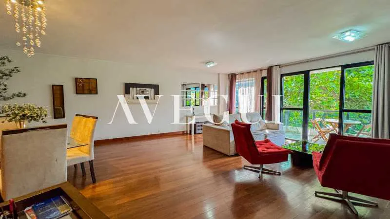 Furnished 180 m² apartment with 2 bedrooms and balcony — photo 8