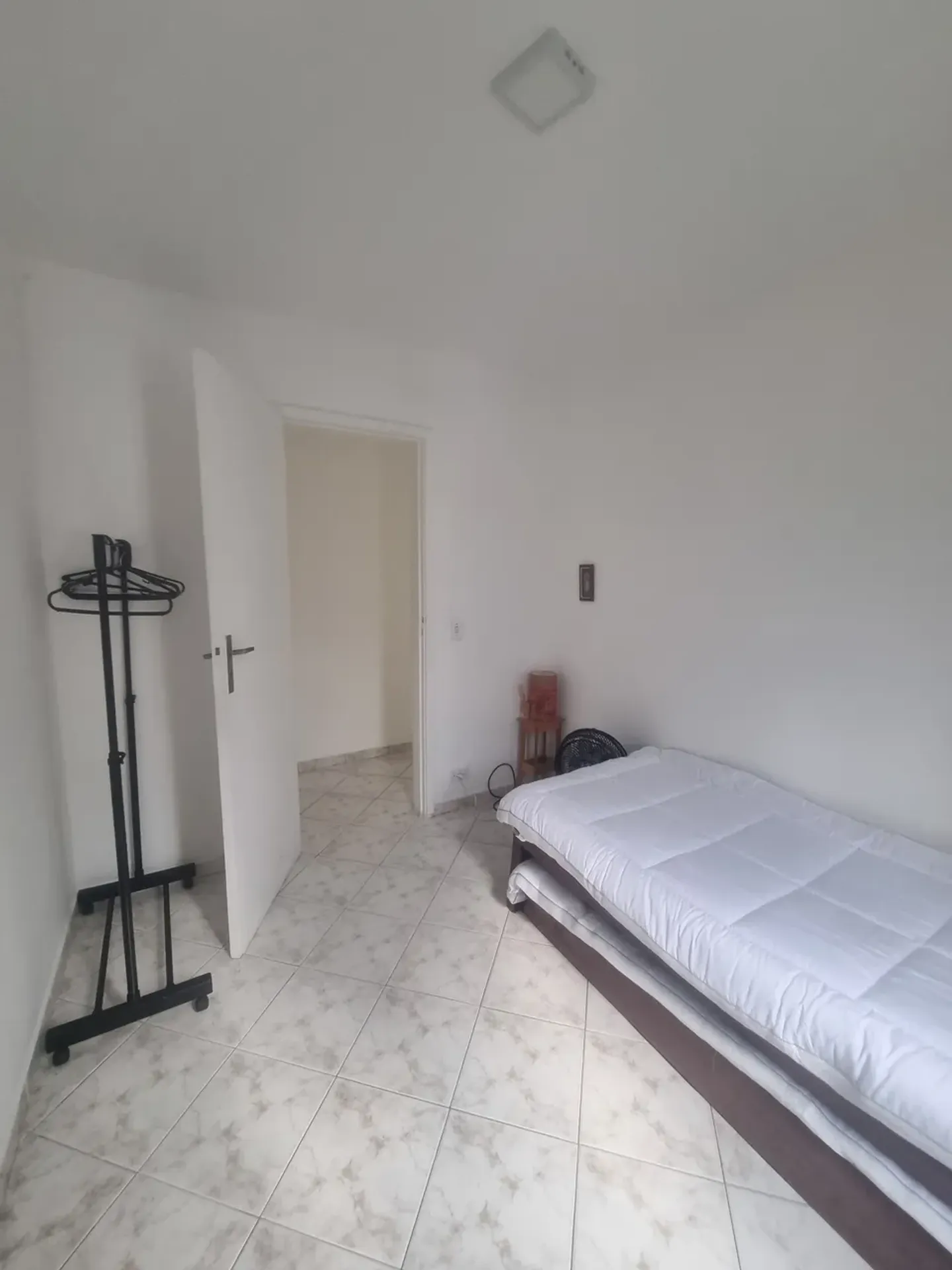 2-bedroom apartment with a mountain view in Rio de Janeiro — photo 8