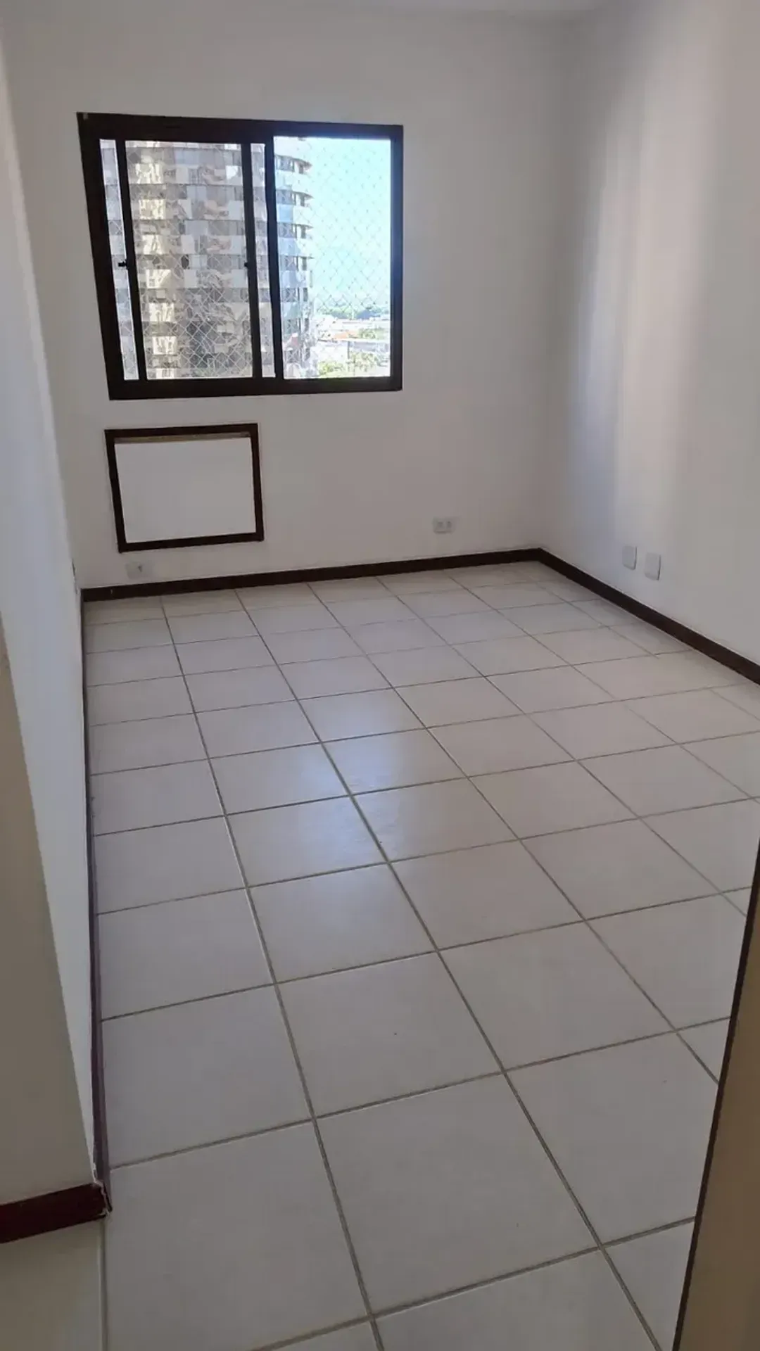 64 m² rental apartment with 2 bedrooms and balcony — photo 14