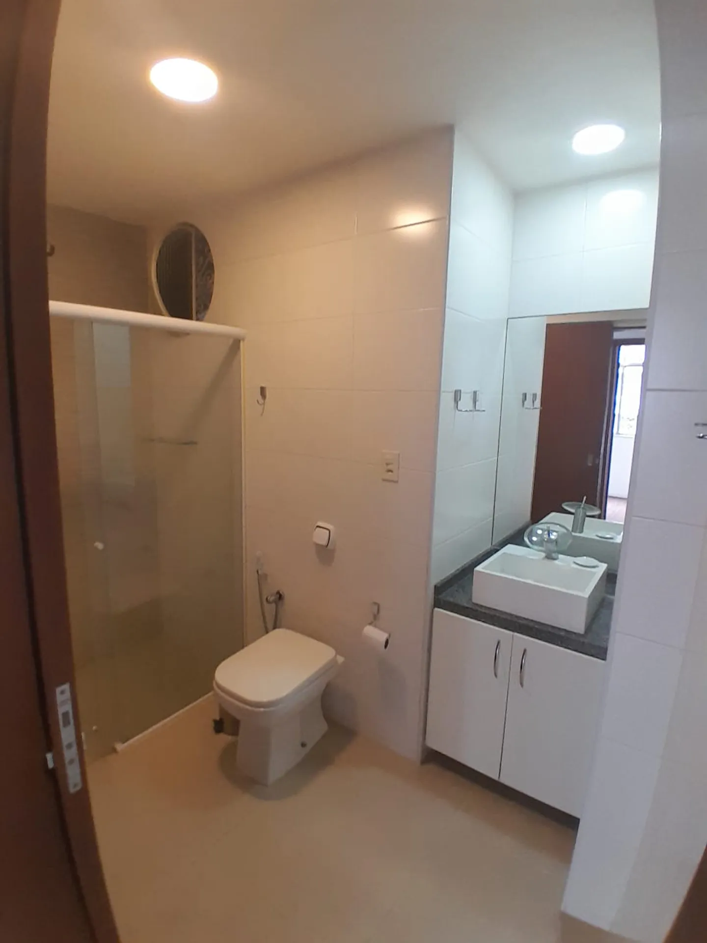 Apartment, 88 m², with wood or laminate floors — photo 16