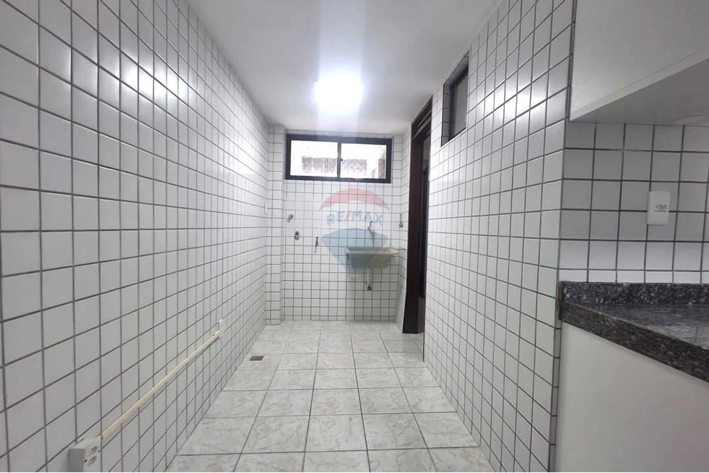 Private pool in a 3-bedroom apartment, 96 m² — photo 25