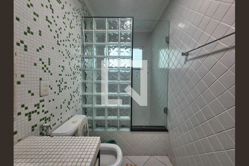245 m² house with 3 en-suite bedrooms and 2 parking — photo 37
