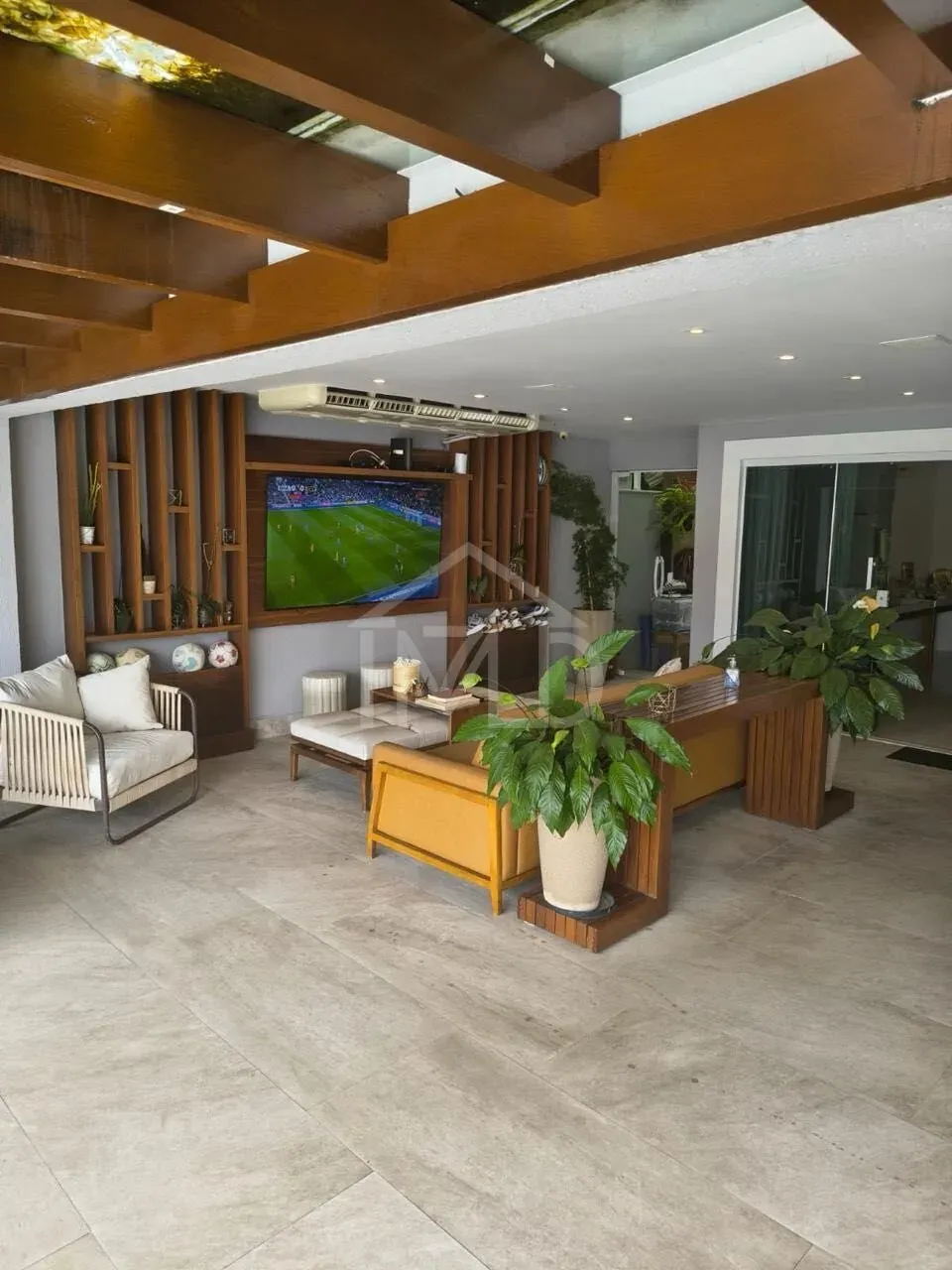 Furnished house with 4 bedrooms and 5 bathrooms — photo 10