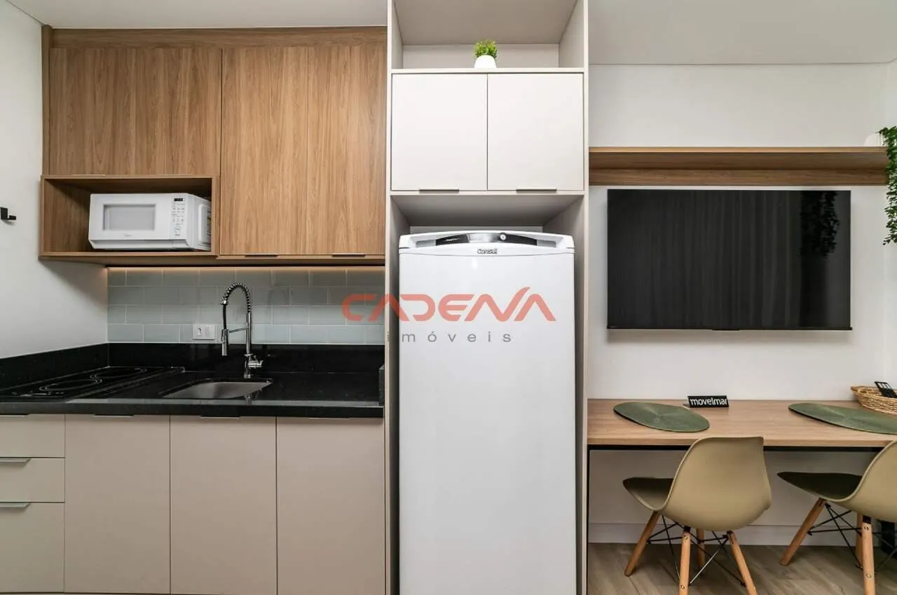 Furnished studio in a building with a gym