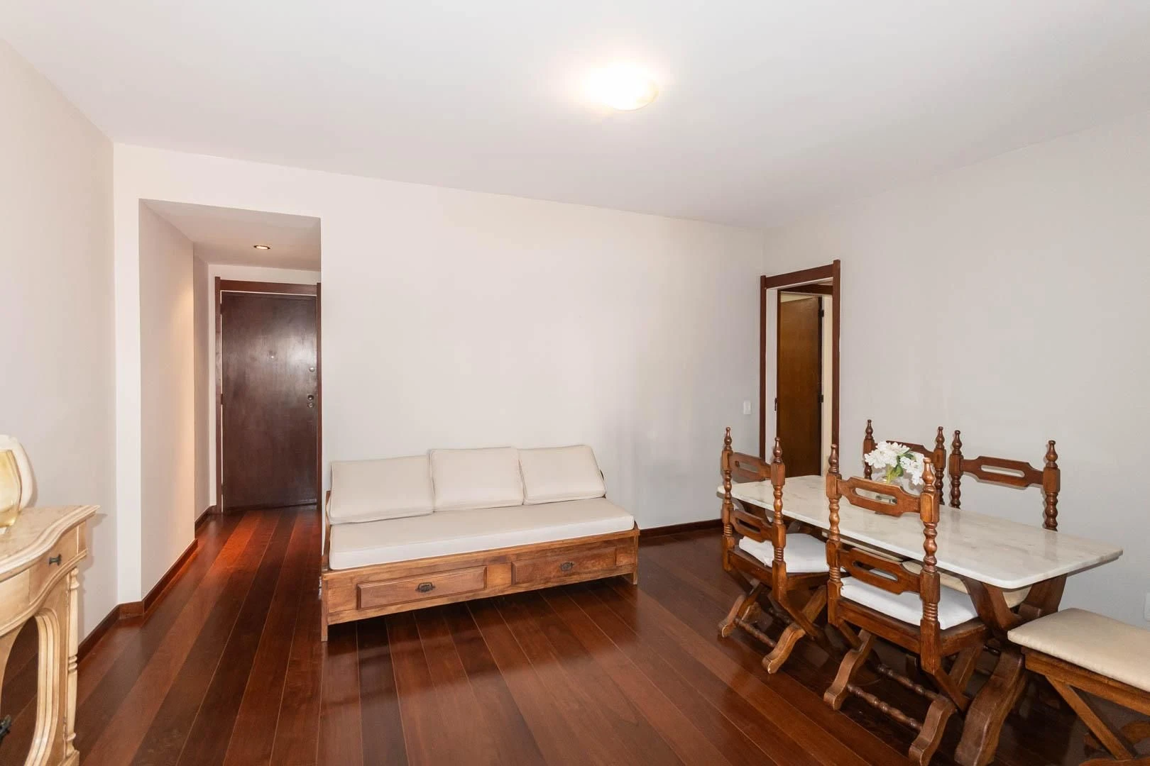 Apartamento mobiliado com 4 quartos e 2 vagas — photo 53