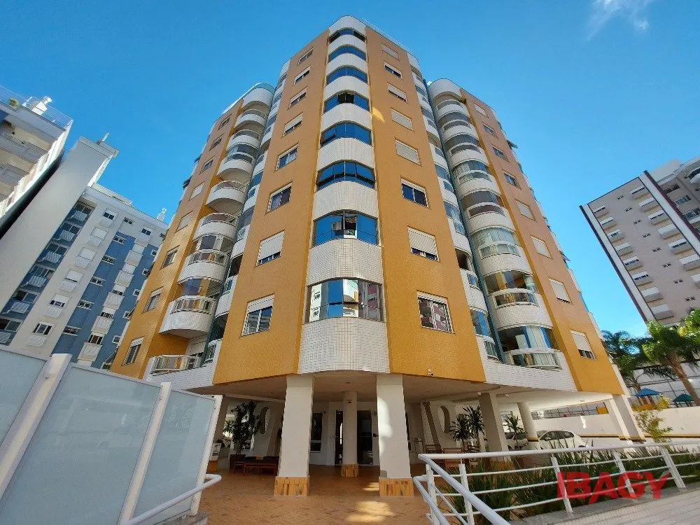 3-bedroom apartment with 1 en-suite and 2 parking spots 145 m² — photo 58