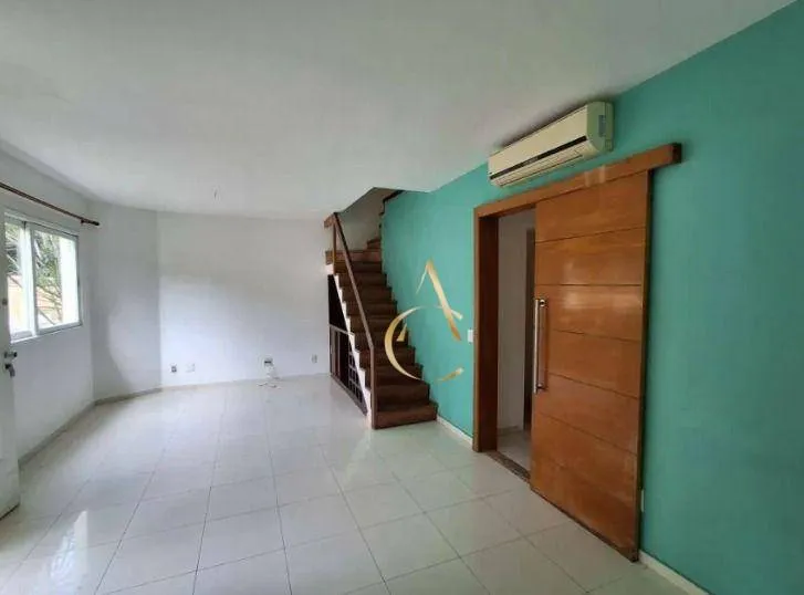 Casa com 3 quartos e varanda em bom estado — photo 5