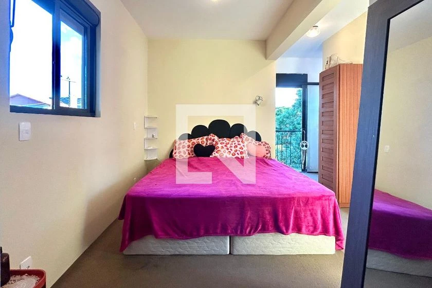 Casa sem mobília com 3 quartos e varanda privativa — photo 12