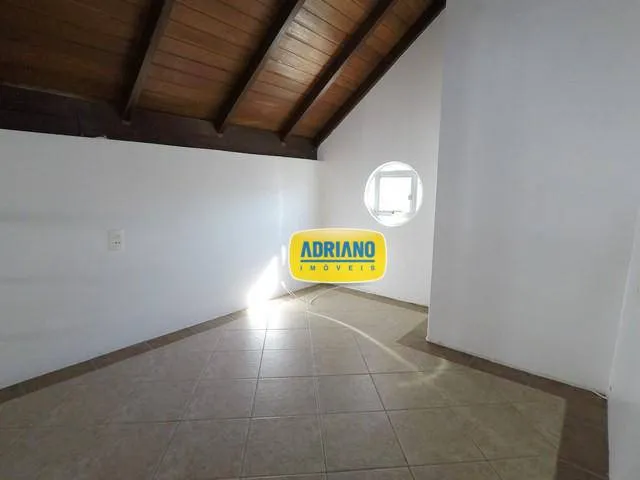 Bathtub in a 3-bedroom house, 150 m² — photo 11