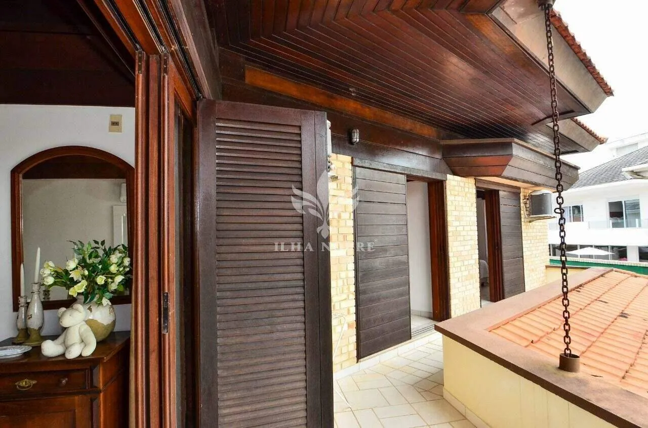 Casa mobiliada com 7 quartos e piscina ao ar livre — photo 61