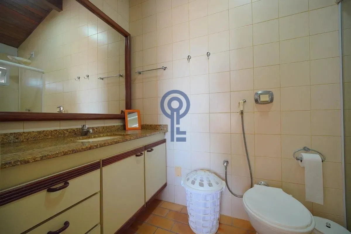 Casa mobiliada com 4 dormitórios e 3 banheiros — photo 10
