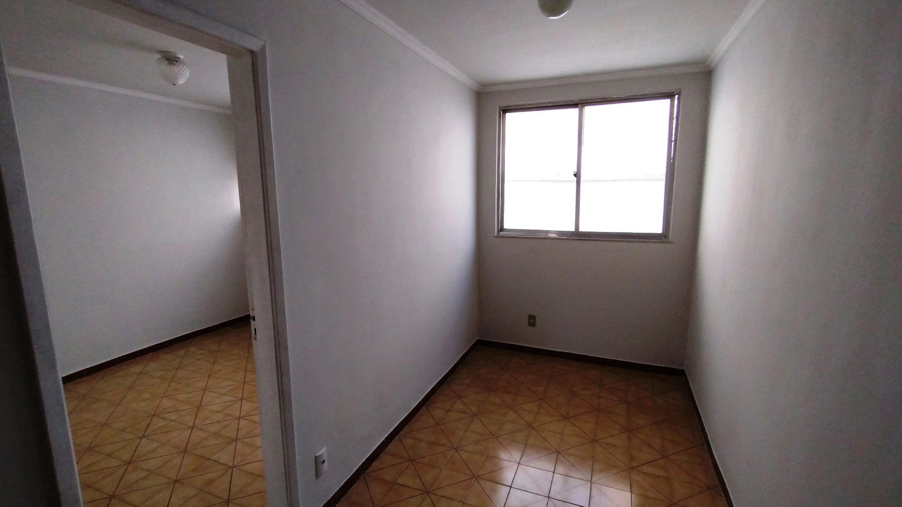 Немебльований будинок 50 м² з душем у склінні — photo 23