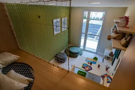 Apartment with 1 bedroom and 1 bathroom, modern feel — photo 21