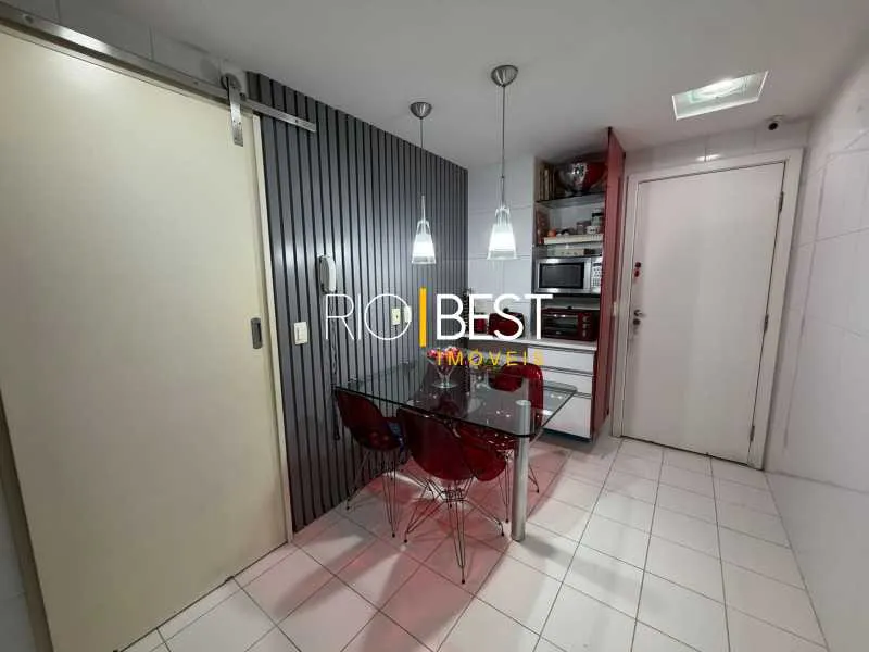 Apartamento de 3 quartos com 5 banheiros e 3 vagas — photo 20