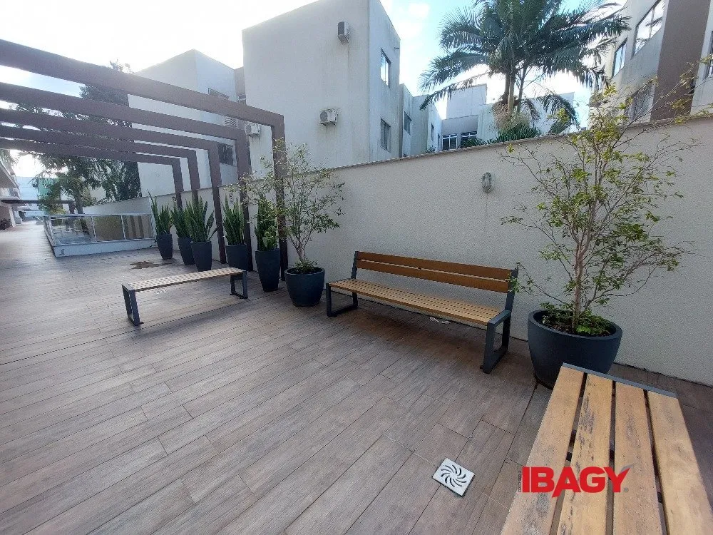 Apartment, 76 m², with a grill on the balcony — photo 43