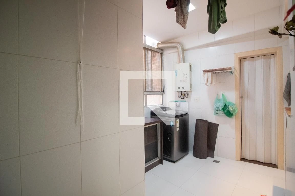 Furnished apartment, 140 m², with a walk-in closet — photo 9