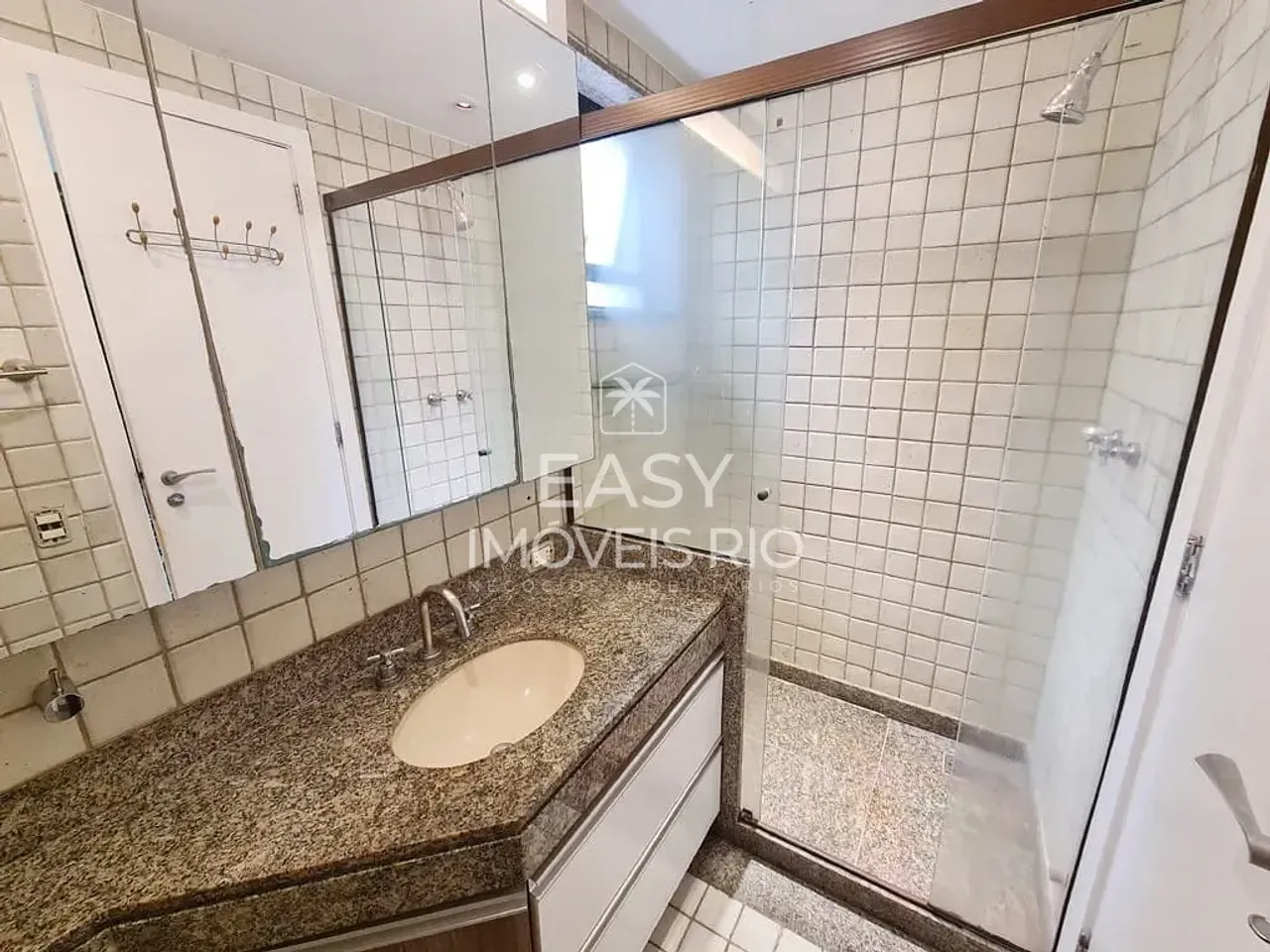 4-bedroom apartment with a separate gas kitchen — photo 2