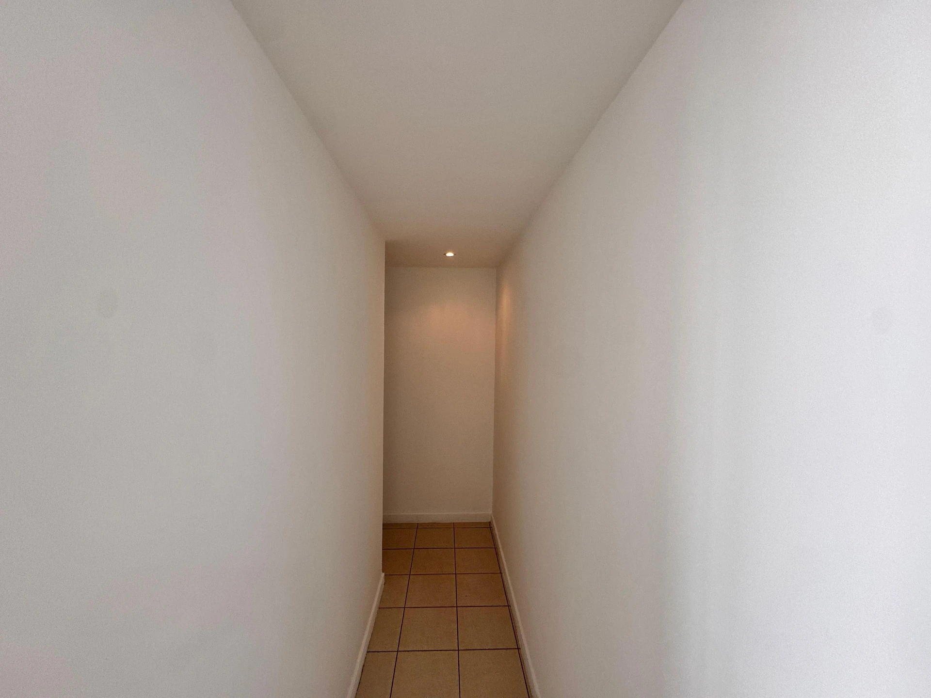 Mountain view in a 2-bedroom apartment, 74 m² — photo 33