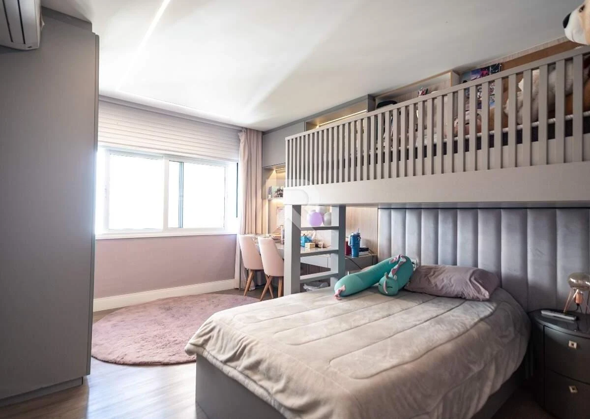 4 en-suite apartment with 373 m² and 5 parking spots — photo 3
