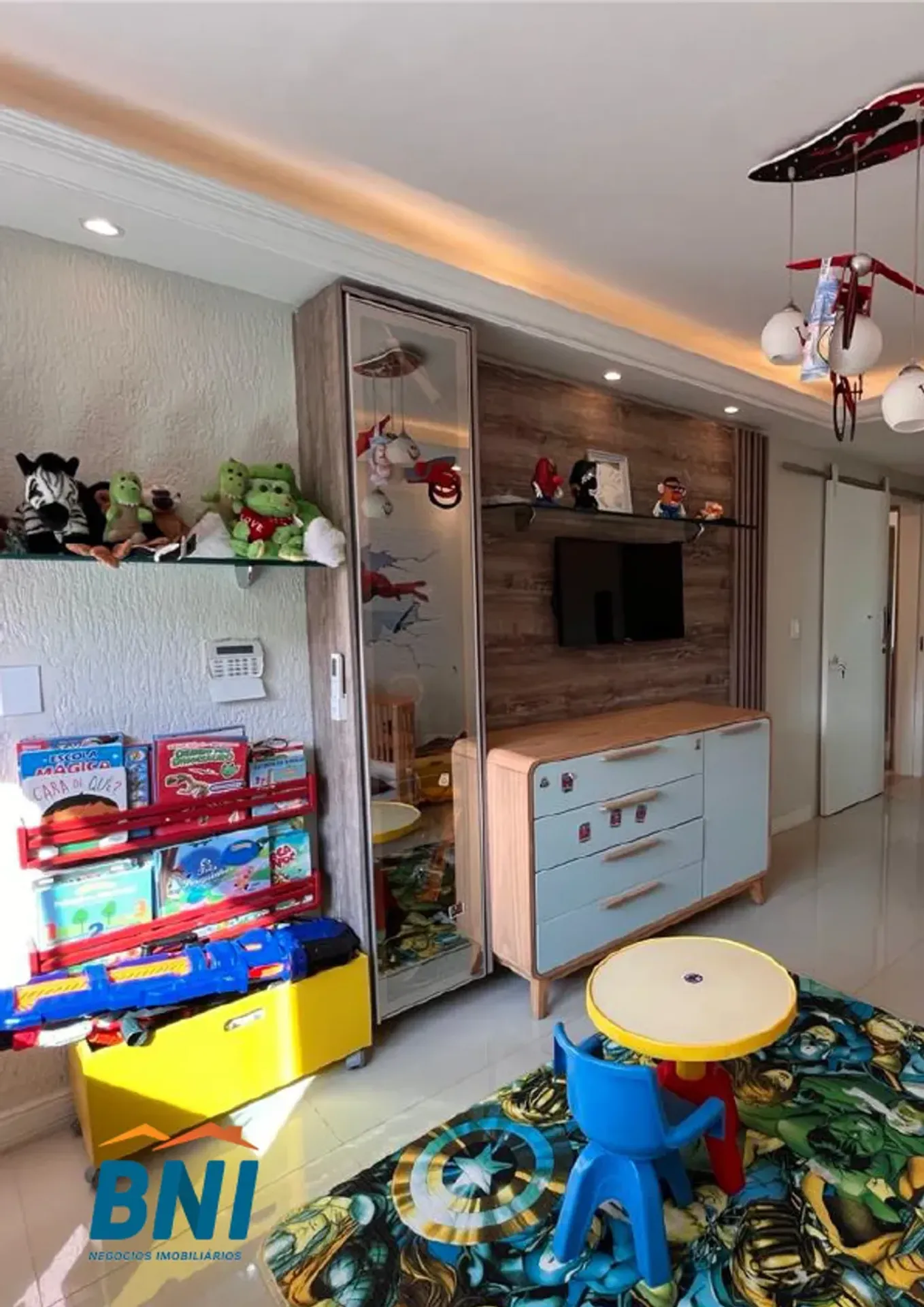 Garden in a 4-bedroom house, 320 m² — photo 20