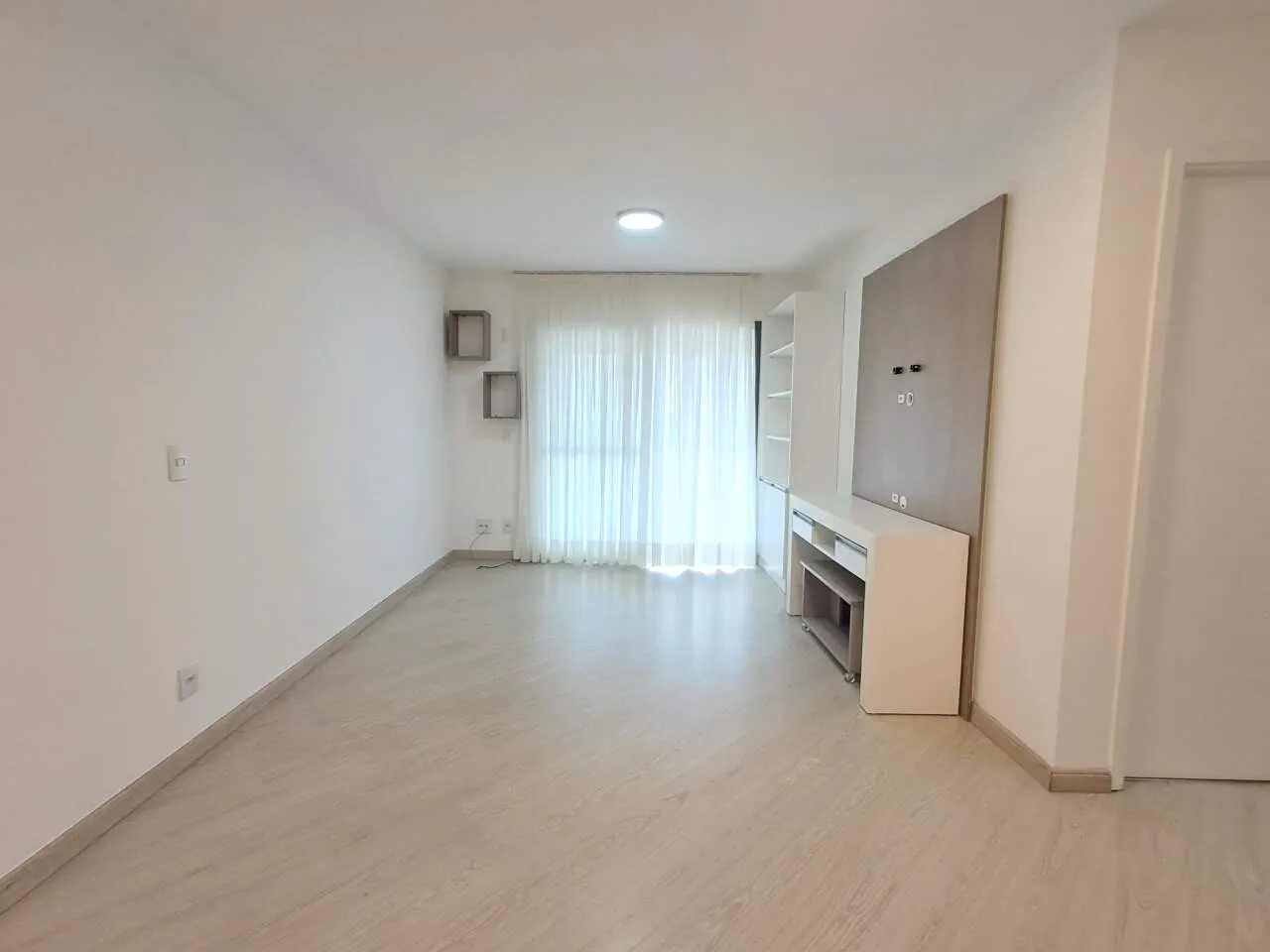 1-bedroom apartment with gas kitchen and 1 parking spot — photo 7