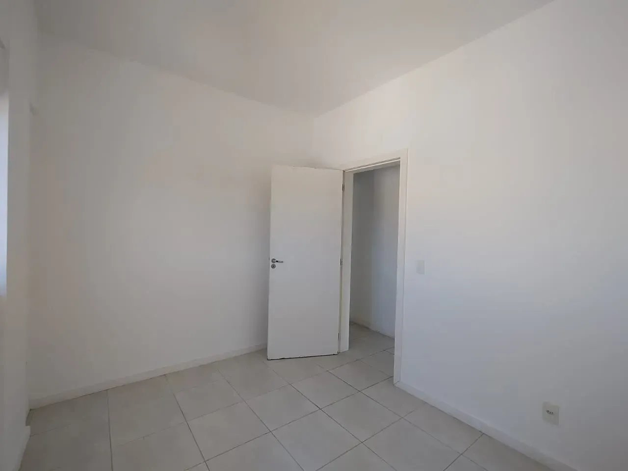 2-bedroom apartment with a washing machine in Florianópolis — photo 7