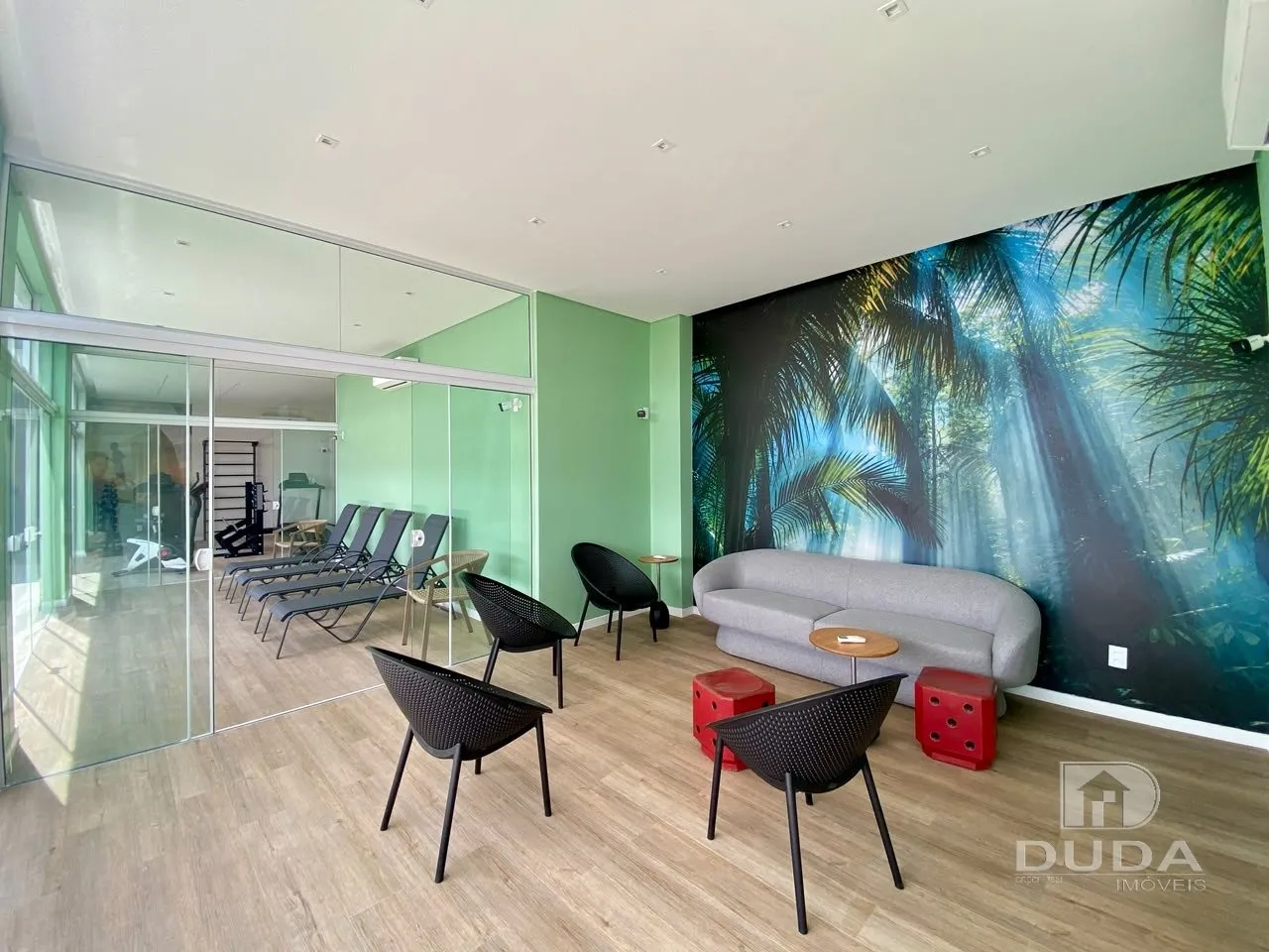 Vista a la montaña y 2 dormitorios: departamento de 72 m² — photo 16
