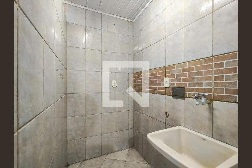 80 m² rental apartment with 2 bedrooms and enclosed kitchen — photo 24