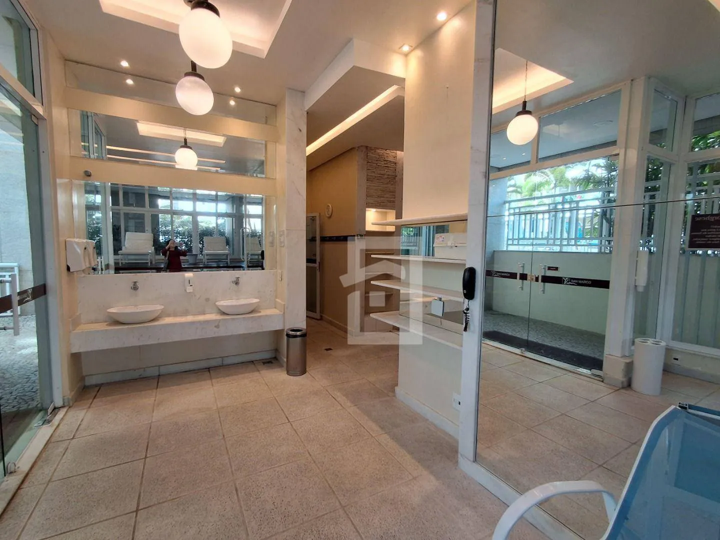 Glass-enclosed balcony in a 2-bedroom apartment, 64 m² — photo 34
