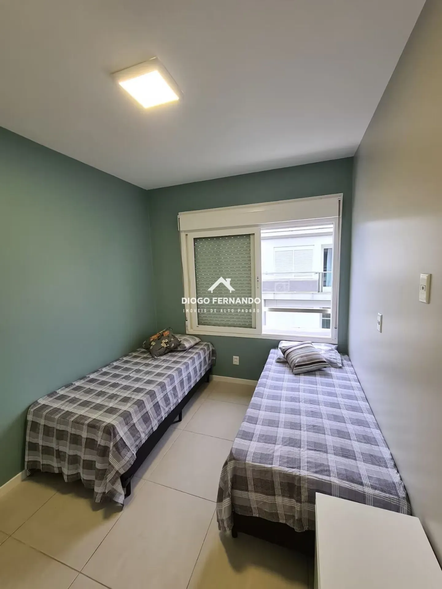 Furnished apartment, 70 m², with a water view — photo 3