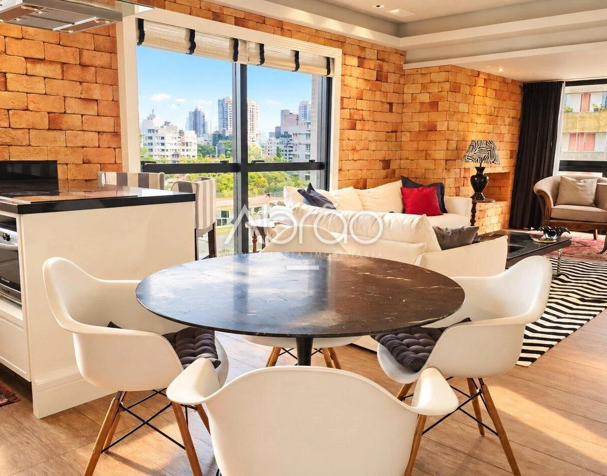 Furnished apartment, 98 m², with floor-to-ceiling windows — photo 6