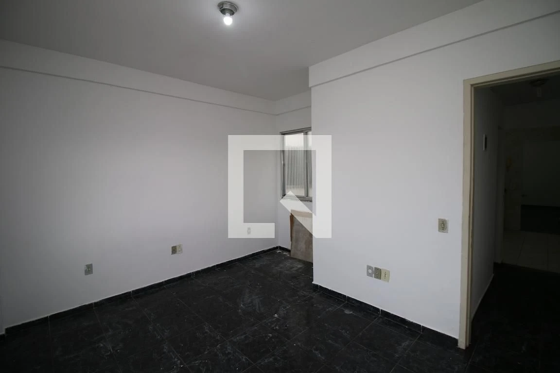 Unfurnished 1-bedroom apartment — photo 18