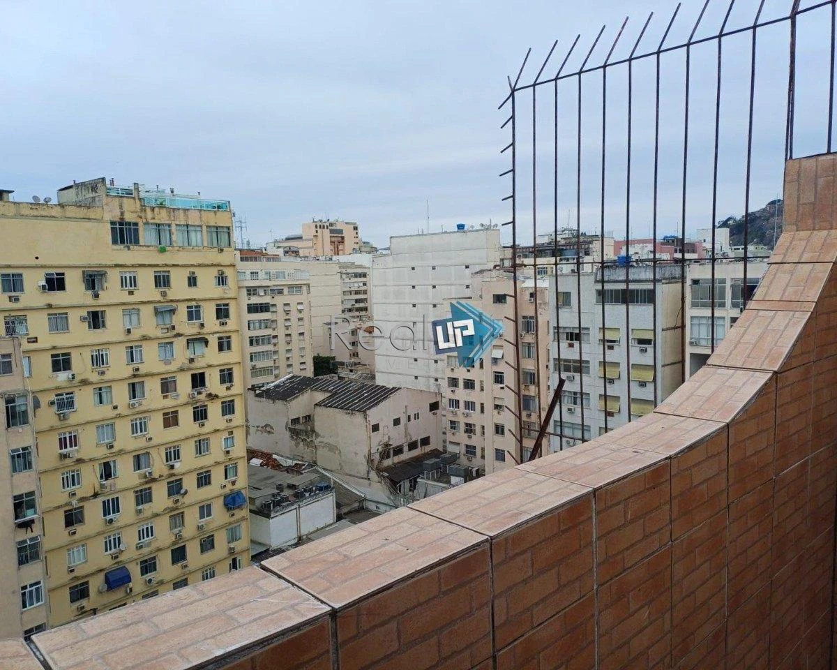Furnished duplex penthouse with 3 bedrooms and 3 bathrooms — photo 36